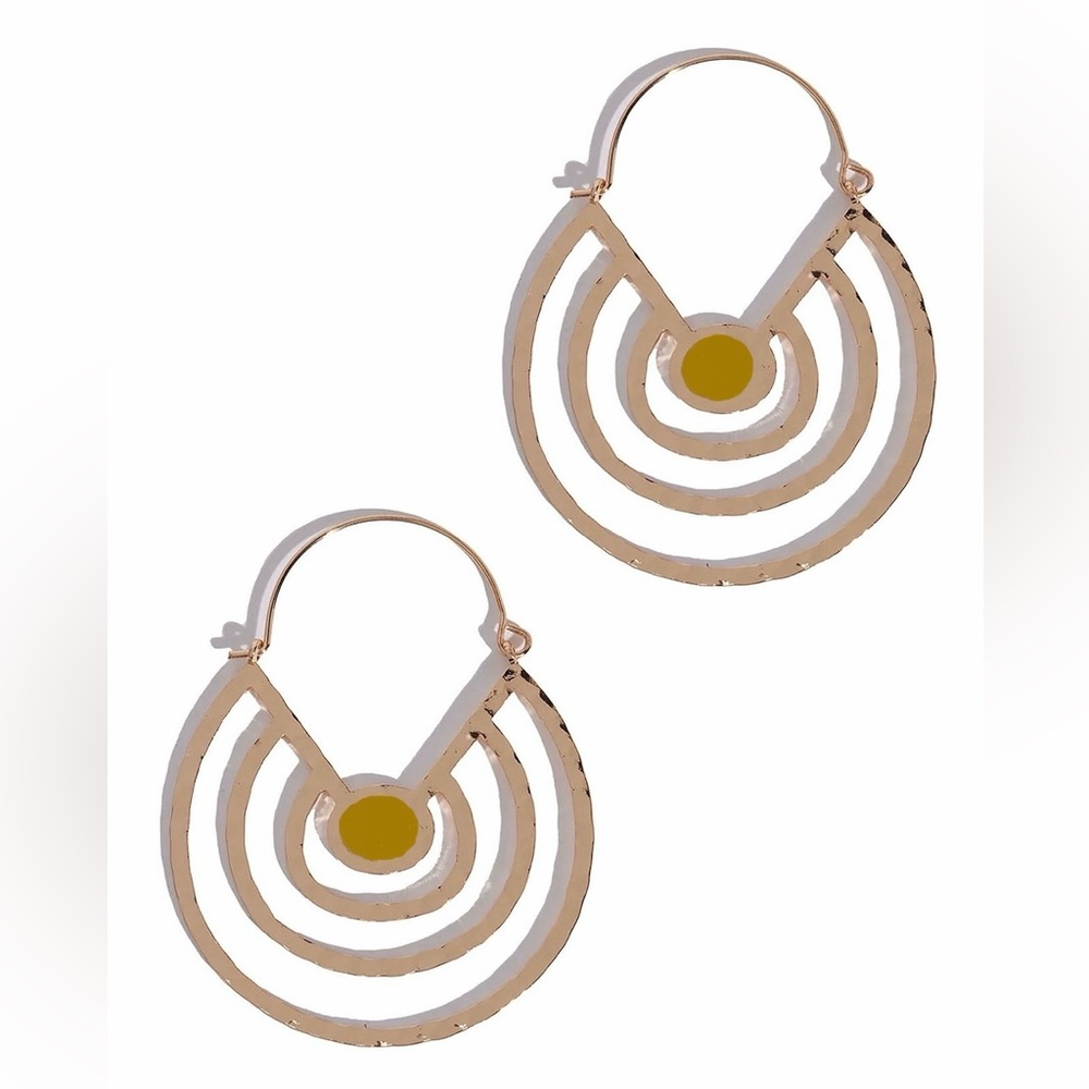 “Hammered Hoops” Inverse Rainbow Concentric Circle Sector Maze Geometric Earring - Picture 11 of 15